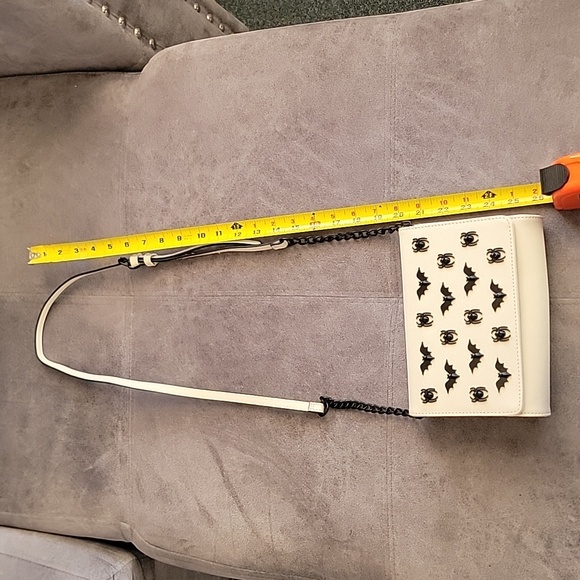 Betsey Johnson spider bat purse - Picture 10 of 10